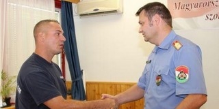 Kilenc újonc tűzoltó érkezett Baranya megyébe Kilenc újonc tűzoltó érkezett Baranya megyébe