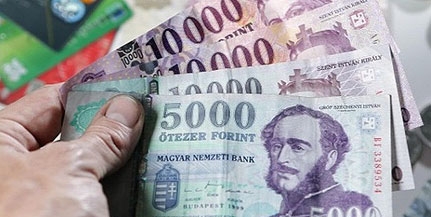 Még fizethetünk régi 2000 és 5000 forintos bankókkal Még fizethetünk régi 2000 és 5000 forintos bankókkal