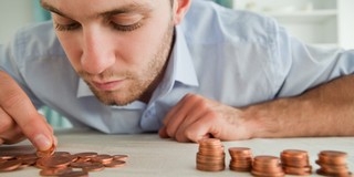 Alig változott a forint árfolyama kedd reggelre Alig változott a forint árfolyama kedd reggelre