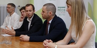 Pécsi gyermekorvosok több mint hárommillió forintot gyűjtöttek a klinikának Pécsi gyermekorvosok több mint hárommillió forintot gyűjtöttek a klinikának
