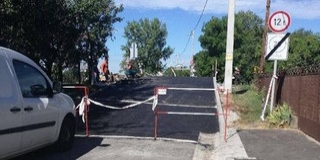 Befejeződött a Gyöngyvirág utcai híd felújítása, az északi lépcső javítása is megtörtént Befejeződött a Gyöngyvirág utcai híd felújítása, az északi lépcső javítása is megtörtént