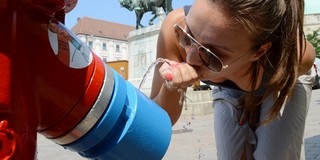 Nem dőlt meg a csúcs – 1,5 milliárd liter víz fogyott eddig a nyáron Pécsett Nem dőlt meg a csúcs – 1,5 milliárd liter víz fogyott eddig a nyáron Pécsett