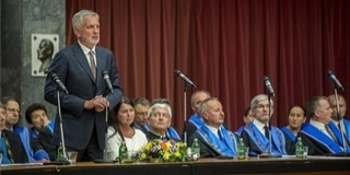 Európai polgári díjjal tüntették ki a pécsi migrációs egészségügyi program vezetőjét