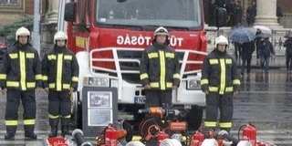 Új gépjárműfecskendőt kapott a siklósi tűzoltóság Új gépjárműfecskendőt kapott a siklósi tűzoltóság