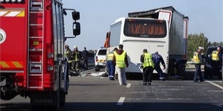 Két halálos áldozata van az M5-ösön történt balesetnek Két halálos áldozata van az M5-ösön történt balesetnek