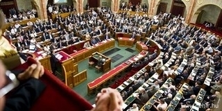 Figyelmeztetés és óvadék előzheti meg a bírságokat Figyelmeztetés és óvadék előzheti meg a bírságokat