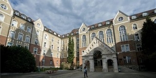 Fotókiállítás és könyvbemutató lesz a PTE épületeiről