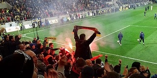 Micsoda álom, micsoda mámor! Magyar ünnep volt Dunaszerdahelyen a Pozsony elleni meccs - Videó Micsoda álom, micsoda mámor! Magyar ünnep volt Dunaszerdahelyen a Pozsony elleni meccs - Videó