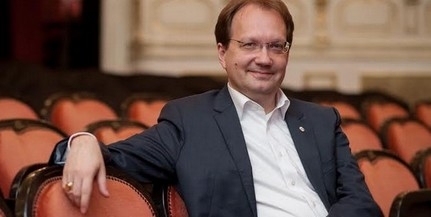 Rejtély a múzeumban: diákokkal szegődött a mecseki gyémánt nyomába Hoppál Péter Rejtély a múzeumban: diákokkal szegődött a mecseki gyémánt nyomába Hoppál Péter
