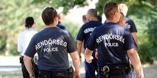 Menekült a rendőrök elől, egy oszlop állította meg Menekült a rendőrök elől, egy oszlop állította meg