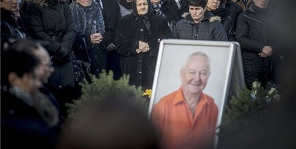 Eltemették szombaton Akasztón az álmait terelő juhászt Eltemették szombaton Akasztón az álmait terelő juhászt