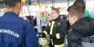 Pályaválasztási kiállítást szerveztek Szigetváron Pályaválasztási kiállítást szerveztek Szigetváron