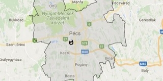 Kigyulladt egy gépkocsi Pécs külvárosában Kigyulladt egy gépkocsi Pécs külvárosában