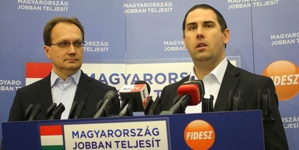 Csizi Pétert és Hoppál Pétert ajánlotta országgyűlési képviselőjelöltnek a pécsi Fidesz