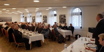A rendőr-főkapitányság nyugdíjasai találkoztak A rendőr-főkapitányság nyugdíjasai találkoztak