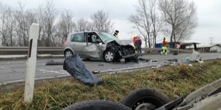 Halálos ütközés Pécs határában: meghalt egy ember a karambolban az 57-es főúton Halálos ütközés Pécs határában: meghalt egy ember a karambolban az 57-es főúton